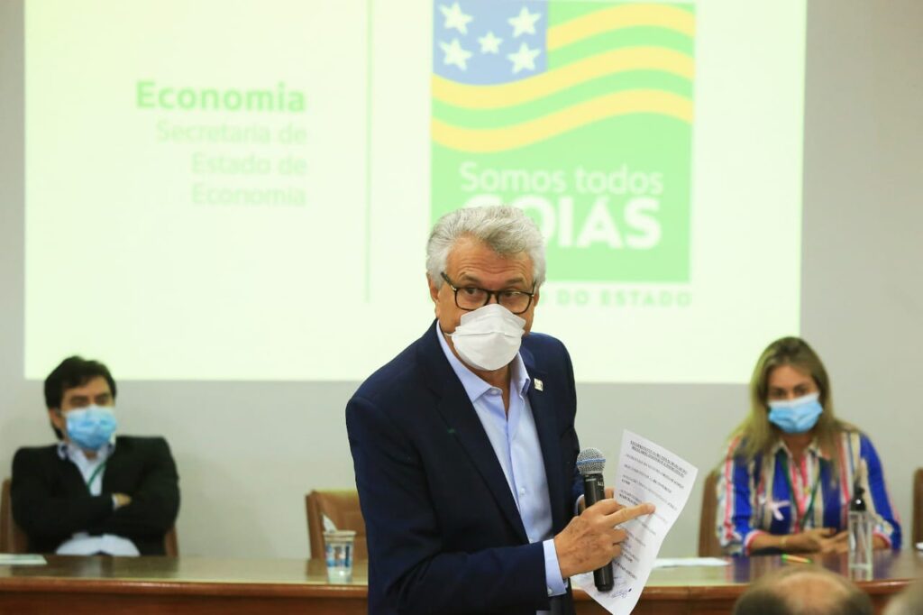 Imagem Ilustrando a Notícia: Governo de Goiás decide pagar dívidas acumuladas de 2016 a 2018 até o fim do ano