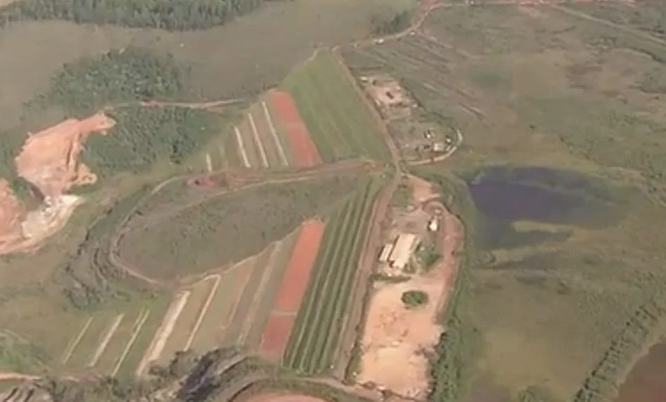Imagem Ilustrando a Notícia: Duas torres de apoio a barragens da Vale desabam perto de Ouro Preto (MG)
