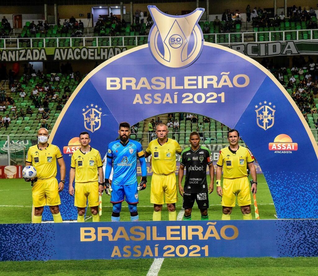 Imagem Ilustrando a Notícia: Atlético Goianiense empata com o América Mineiro e vê zona de rebaixamento ficar mais próxima