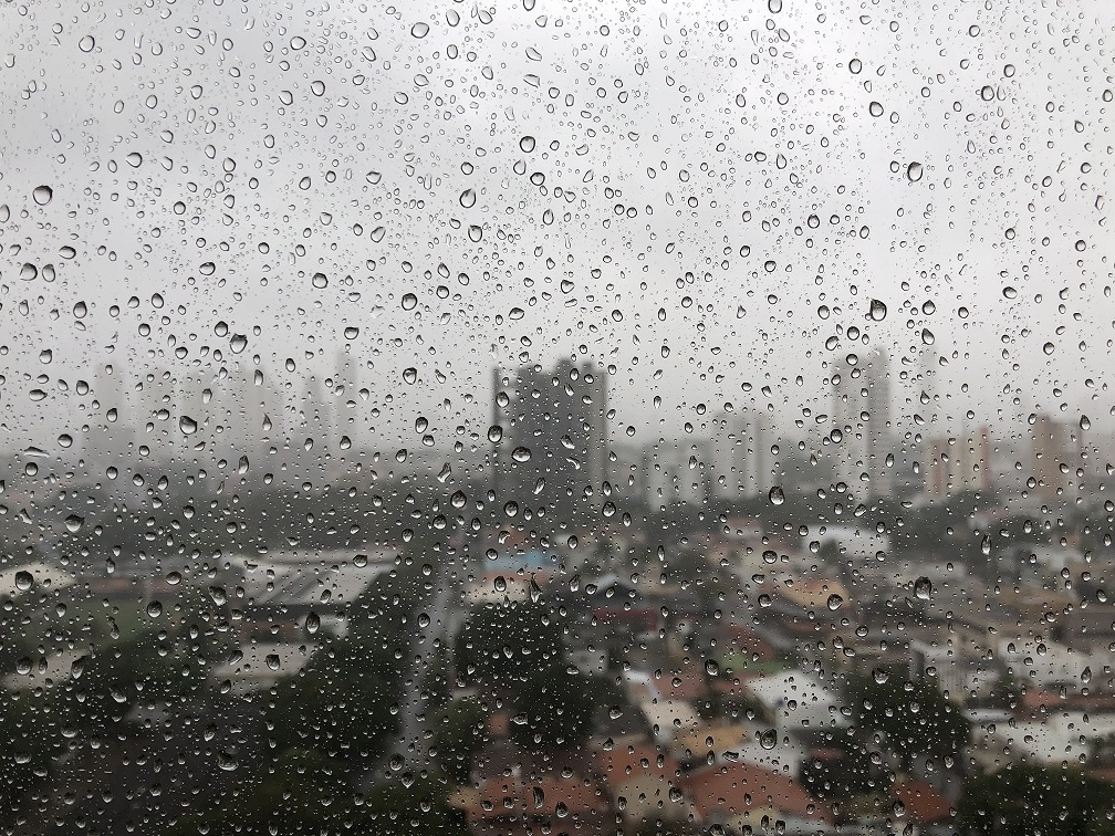 Imagem Ilustrando a Notícia: Previsão do Tempo: fim de semana será de chuvas isoladas e volumosas em Goiás