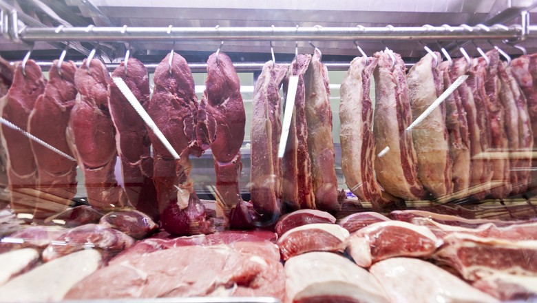 Imagem Ilustrando a Notícia: Embargo chinês à carne bovina brasileira completa dois meses; veja prejuízo causado