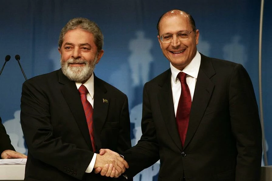 Imagem Ilustrando a Notícia: Entenda os efeitos imediatos da aproximação entre Lula e Geraldo Alckmin