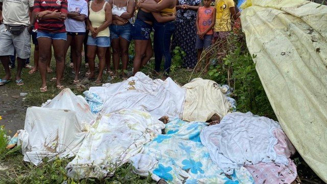 Imagem Ilustrando a Notícia: Moradores encontram 8 corpos após confrontos em favela: ‘fizeram uma chacina’