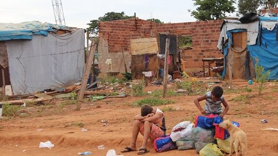 Imagem Ilustrando a Notícia: Pesquisa da FGV e  Ibre mostra Goiás em 26º lugar no ranking da fome no Brasil