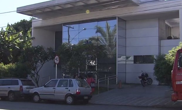 Imagem Ilustrando a Notícia: Duas médicas serão indiciadas após surto infeccioso em clínica de hemodiálise de Goiânia