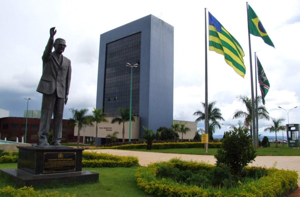 Imagem Ilustrando a Notícia: Prefeitura de Goiânia segue Governo de Goiás e decreta pontos facultativos para dias 24 e 31 de dezembro