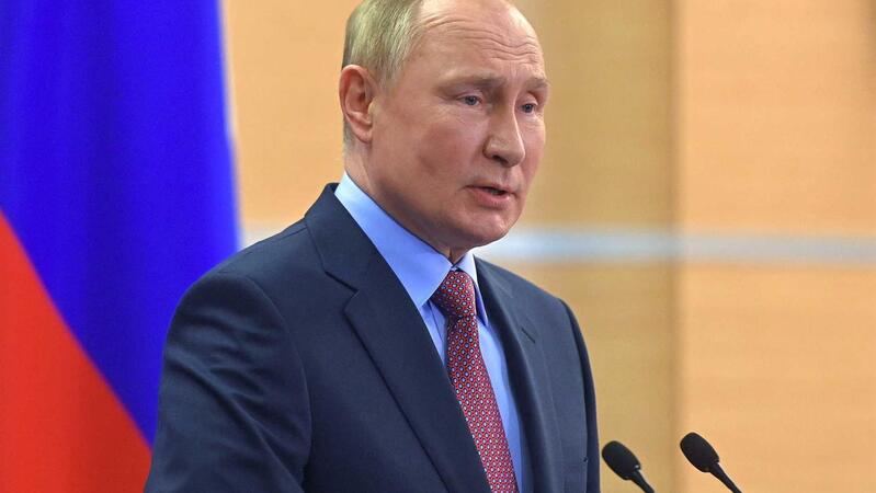 Imagem Ilustrando a Notícia: Saiba qual foi o emprego do presidente da Rússia, Vladimir Putin, após o fim da União Soviética