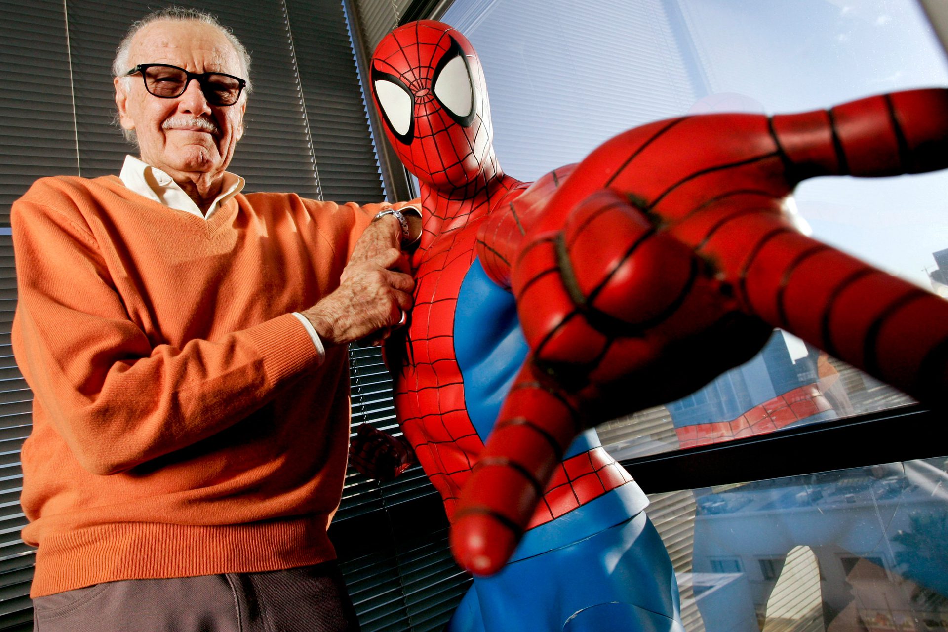 Stan Lee vence luta pelos direitos do Homem-Aranha