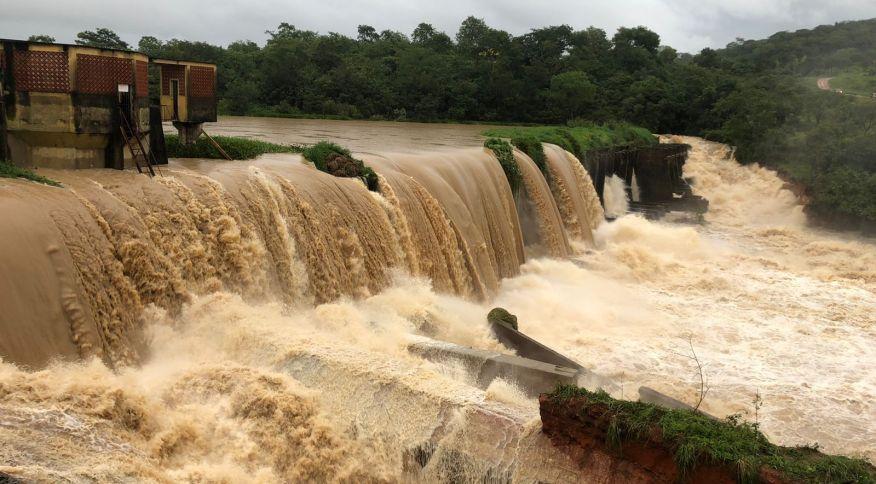 Imagem Ilustrando a Notícia: Barragem tem risco de rompimento e autoridades alertam moradores em Minas Gerais