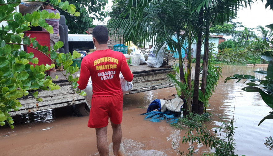Imagem Ilustrando a Notícia: Fortes chuvas chegam ao Tocantins e alta de rios deixam ao menos 340 desabrigados