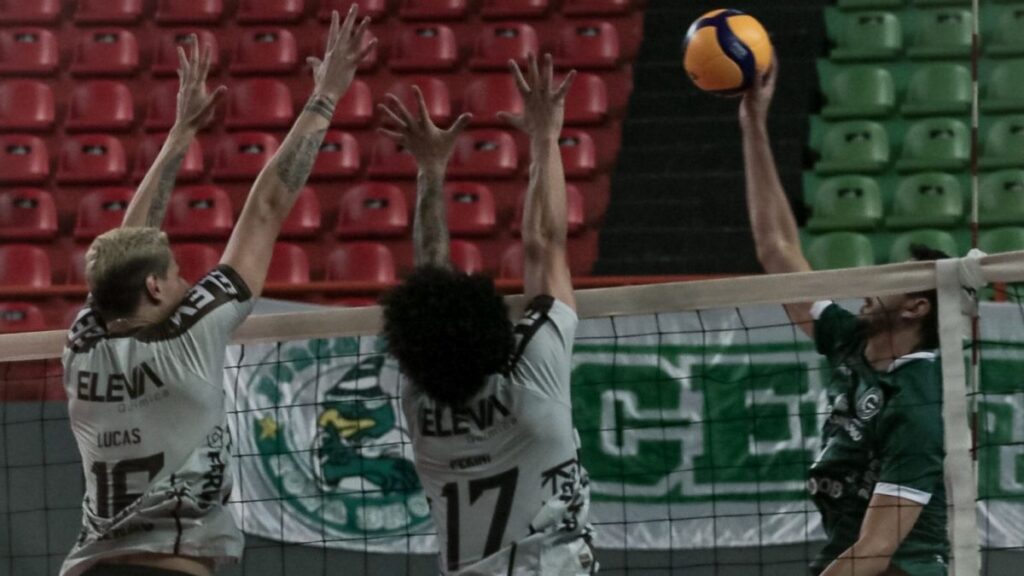 Imagem Ilustrando a Notícia: Goiás Vôlei é dominado pela APAN/Eleva e estreia com derrota no returno da Superliga