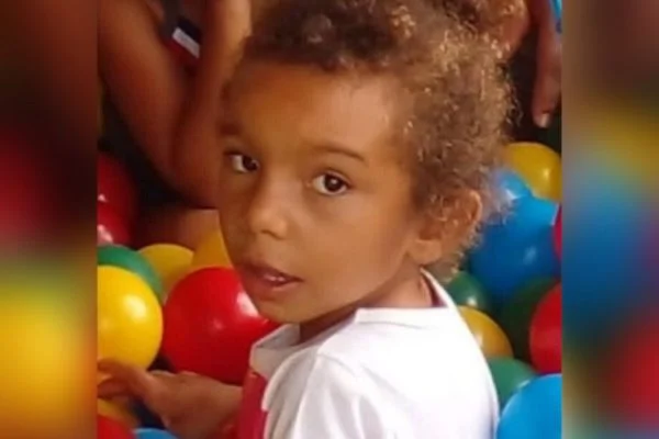 Imagem Ilustrando a Notícia: Corpo de criança de quatro anos arrastada por água é encontrado em rio de Goiás