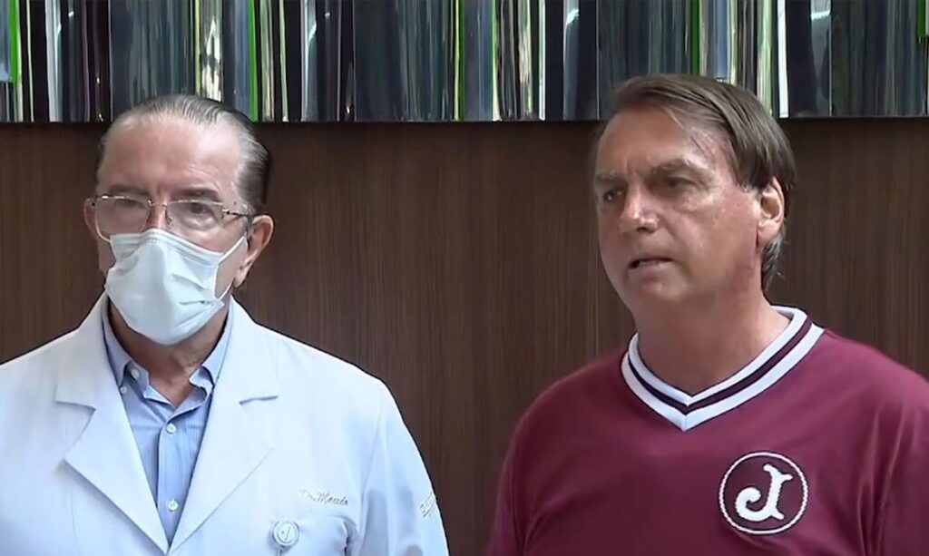 Imagem Ilustrando a Notícia: Médico diz que presidente Jair Bolsonaro está pronto para o trabalho
