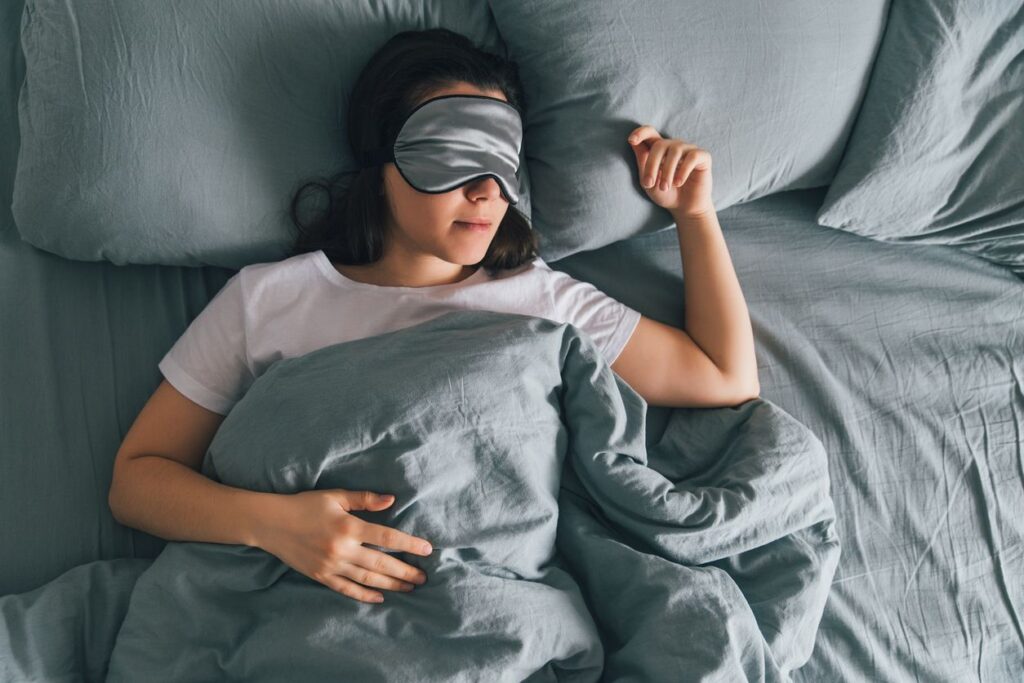 Imagem Ilustrando a Notícia: Empresas investem no “hormônio do sono”: medicamento promete ajudar pessoas a dormirem melhor