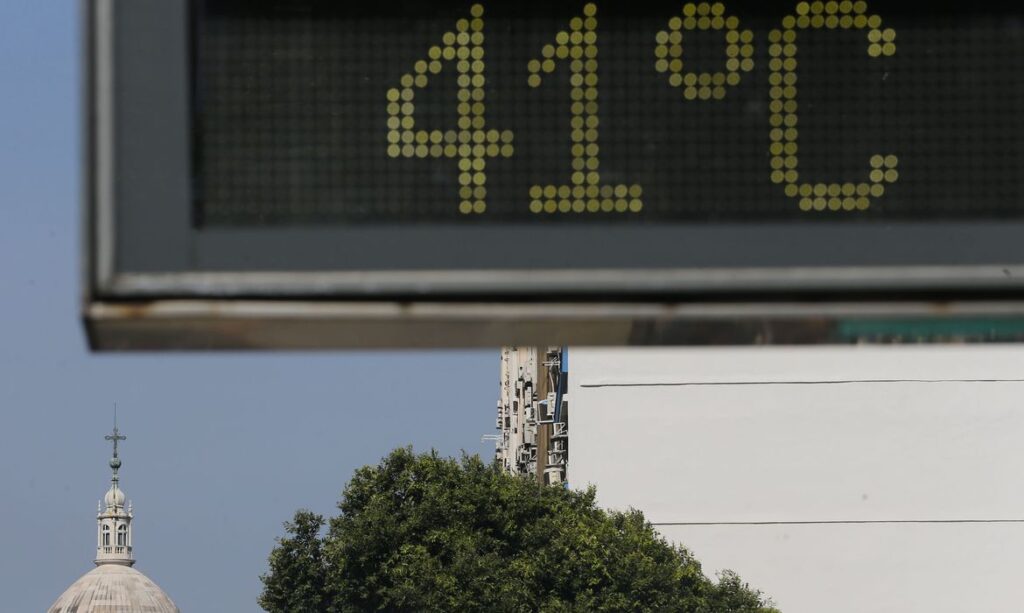 Imagem Ilustrando a Notícia: Relatório mostra que os últimos sete anos foram os mais quentes do planeta