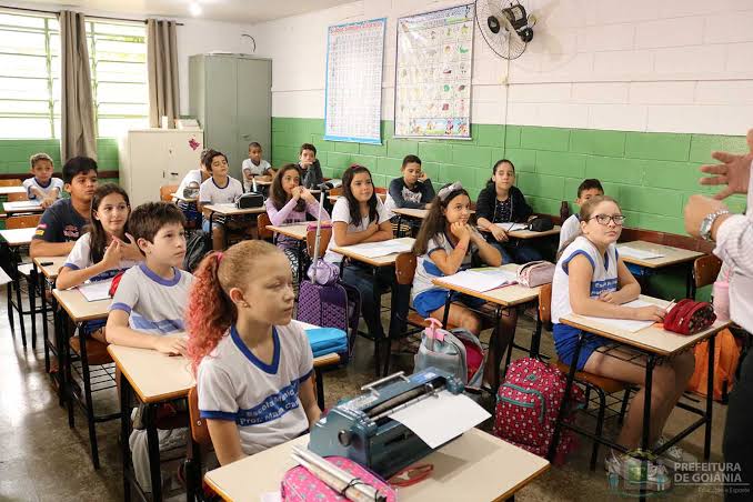 Imagem Ilustrando a Notícia: Cerca de 60 unidades de ensino da rede municipal de Goiânia devem paralisar atividades hoje