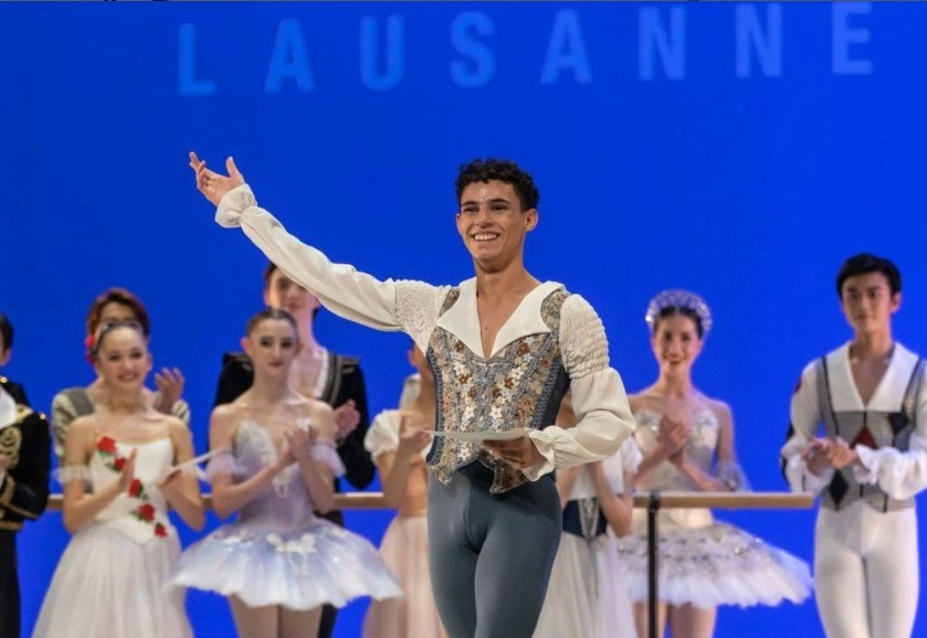 Imagem Ilustrando a Notícia: Bailarino do Basileu França, Miguel Oliveira é “Melhor Jovem Talento” no Prix de Lausanne