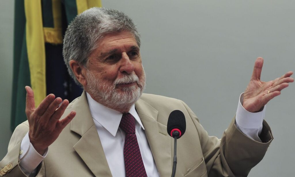 Imagem Ilustrando a Notícia: Ex-chanceler, Celso Amorim afirma que Lula “tem falado com lideranças até de centro-direita”