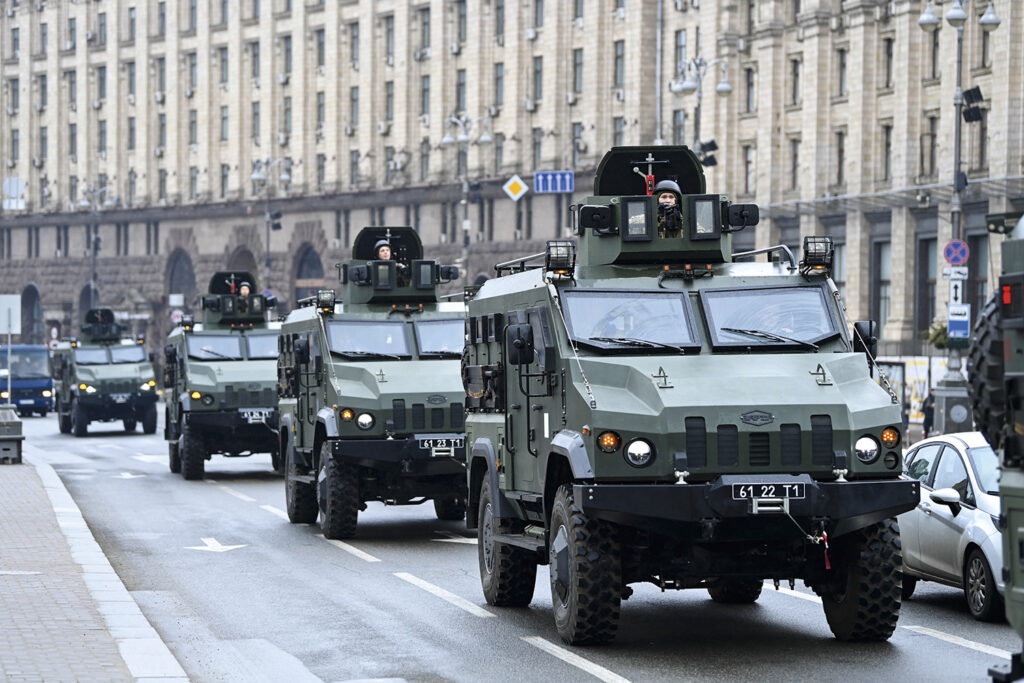 Imagem Ilustrando a Notícia: Alemanha enviará armas e munições à Ucrânia para que possa resistir aos ataques russos