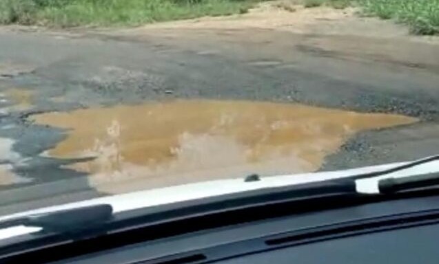 Imagem Ilustrando a Notícia: Morador de Caldas Novas grava vídeo mostrando buracos em avenida; veja