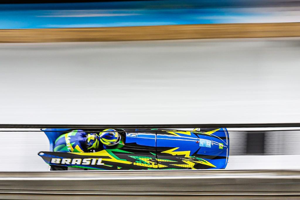 Imagem Ilustrando a Notícia: Brasil encerra prova de duplas do bobsled em Pequim no 29º lugar