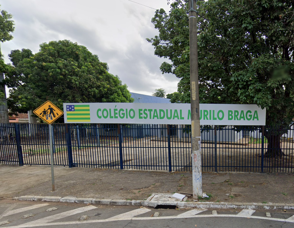 Imagem Ilustrando a Notícia: Alunos gravam vídeo para denunciar estrutura precária de escola, no setor Vila Nova; veja