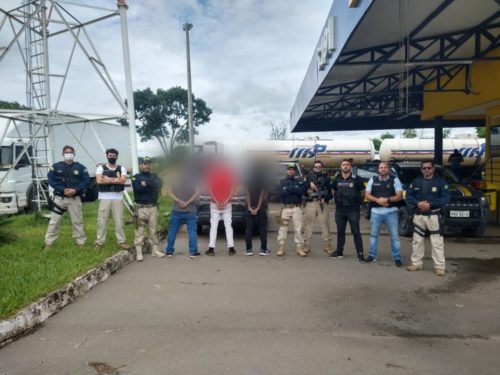 Imagem Ilustrando a Notícia: PCGO cumpre mandado de prisão de três dos quatro investigados por furtar lojas em Goiânia