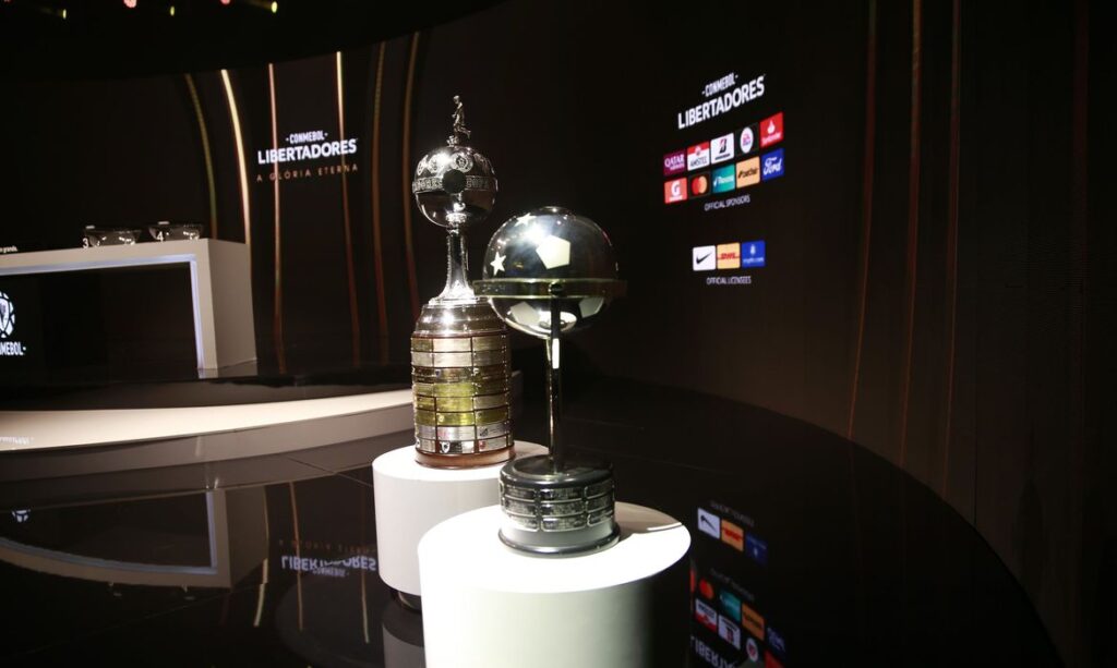 Imagem Ilustrando a Notícia: Conmebol realiza o sorteio da fase de grupos da Copa Libertadores da América