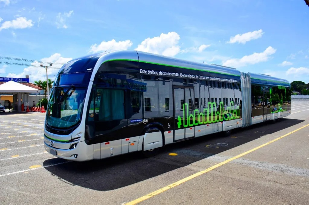 Imagem Ilustrando a Notícia: Mais de 100 ônibus elétricos com ar condicionado serão adquiridos para o Eixo Anhanguera