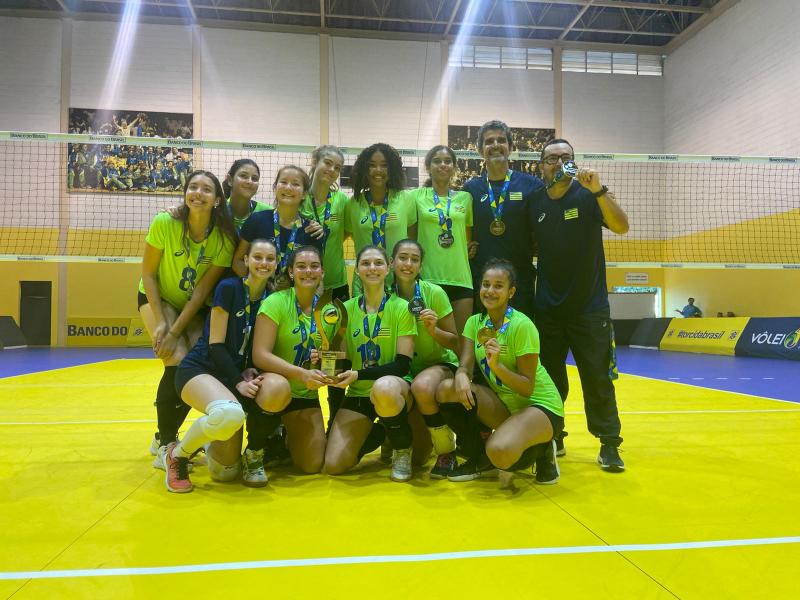 Imagem Ilustrando a Notícia: Goiás é campeão da Primeira Divisão sub-17 feminina do CBS