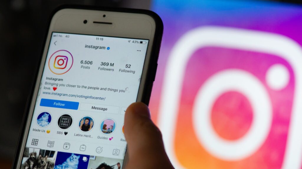 Imagem Ilustrando a Notícia: Instagram enfrenta instabilidade dificultando postagens e visualização de stories