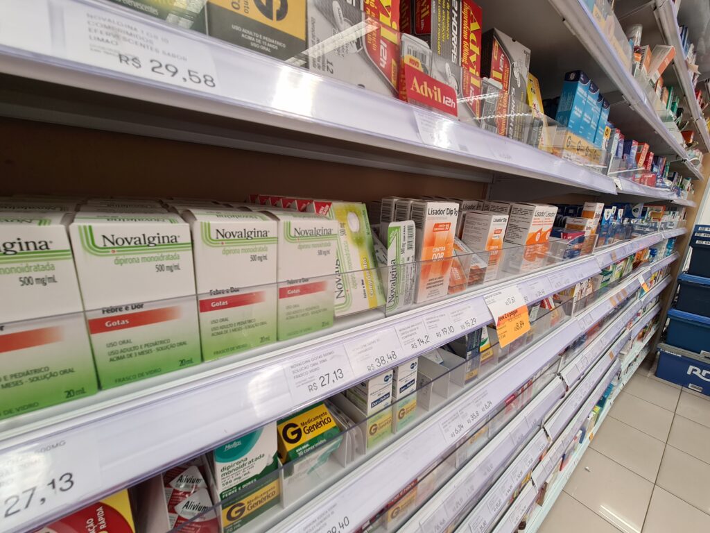 Imagem Ilustrando a Notícia: Farmácias podem ficar sem medicamentos após alta dos preços, alerta Ahpaceg