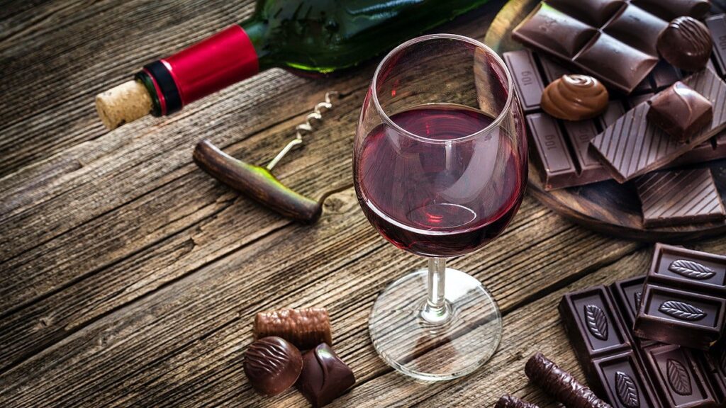 Imagem Ilustrando a Notícia: Páscoa dá destaque para o chocolate, que ganha um toque de sabor se acompanhado de um bom vinho