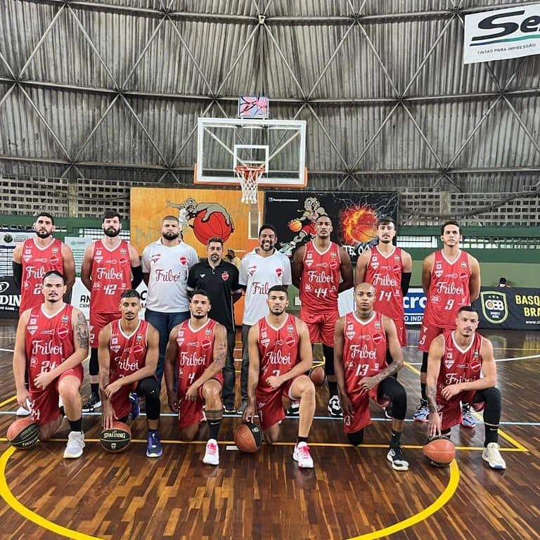 Vila Nova inicia Brasileiro de basquete em São Paulo