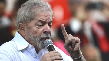 Imagem Ilustrando a Notícia: Lula defende aborto como questão de saúde pública e gera revolta entre bolsonaristas