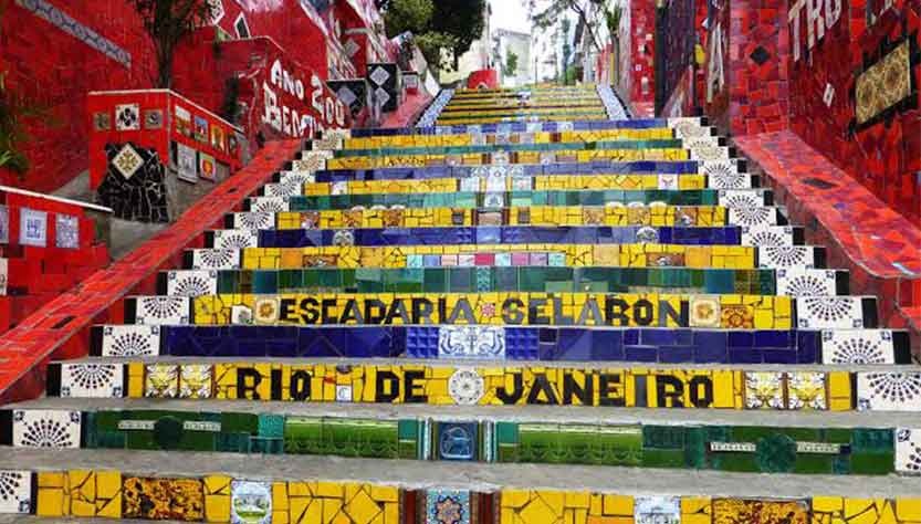 Imagem Ilustrando a Notícia: Escadaria Selarón, no Rio de Janeiro, terá azulejos trocados a pedido de mulçumanos