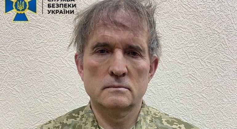 Imagem Ilustrando a Notícia: Volodmir Zelenski propõe troca de magnata por ucranianos detidos na Rússia