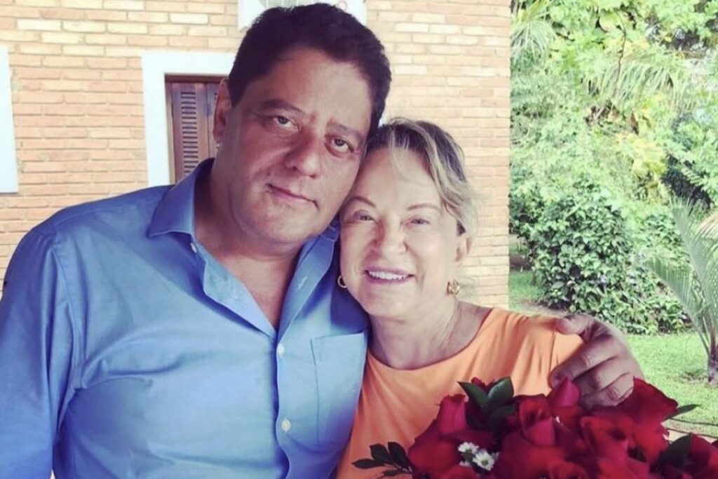 Imagem Ilustrando a Notícia: Flávio Canedo diz que ele e Magda foram pegos de surpresa com posse de Vitor Hugo no PL