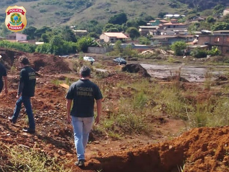 Imagem Ilustrando a Notícia: Polícia Federal desarticula garimpo de ouro ilegal em Ouro Preto