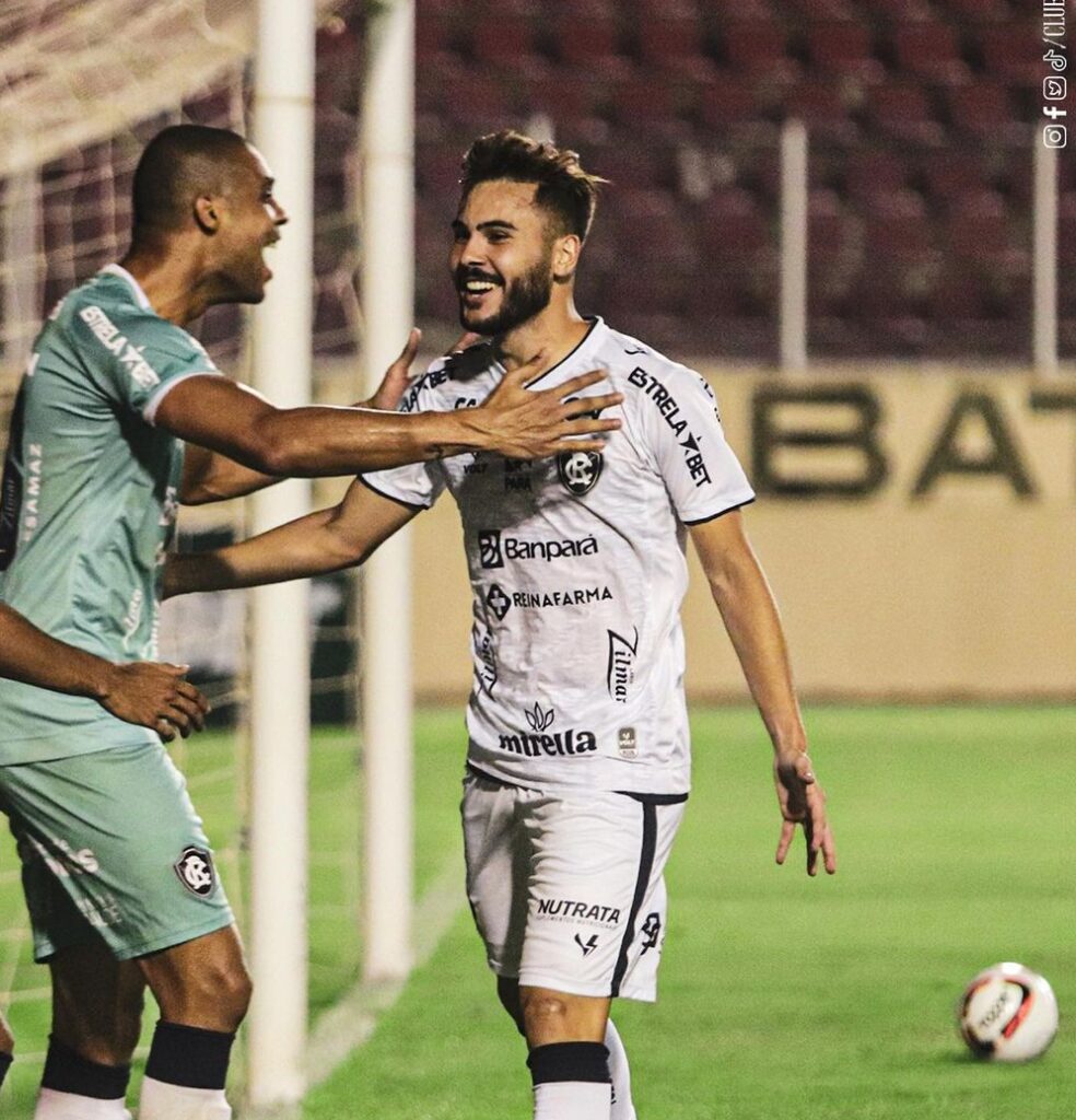 Imagem Ilustrando a Notícia: Emprestado pelo Goiás, Albano marca em vitória do Remo na Série C