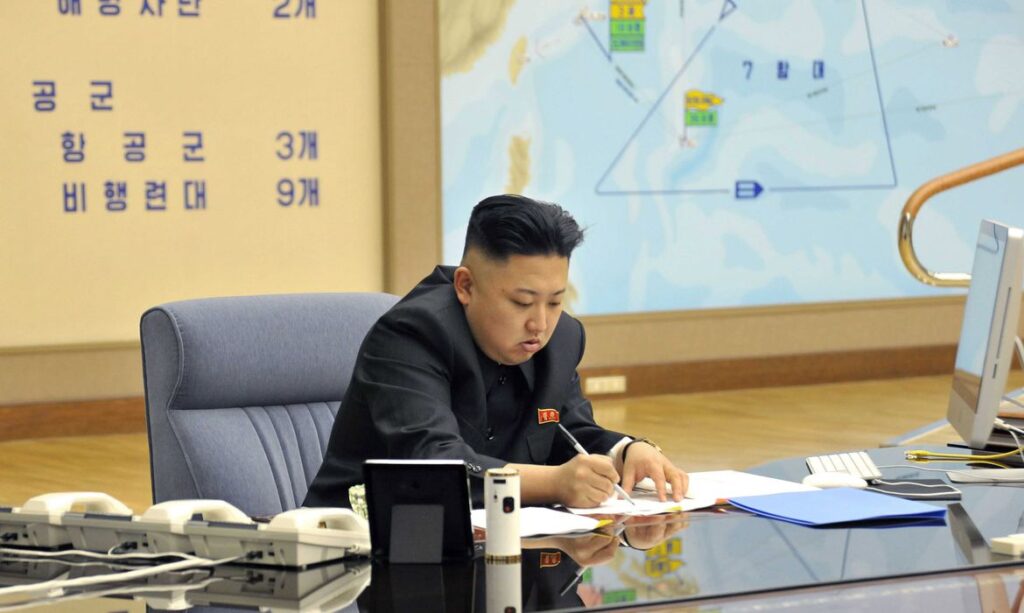 Imagem Ilustrando a Notícia: Coreia do Norte critíca aliança entre Japão, EUA e Coreia do Sul