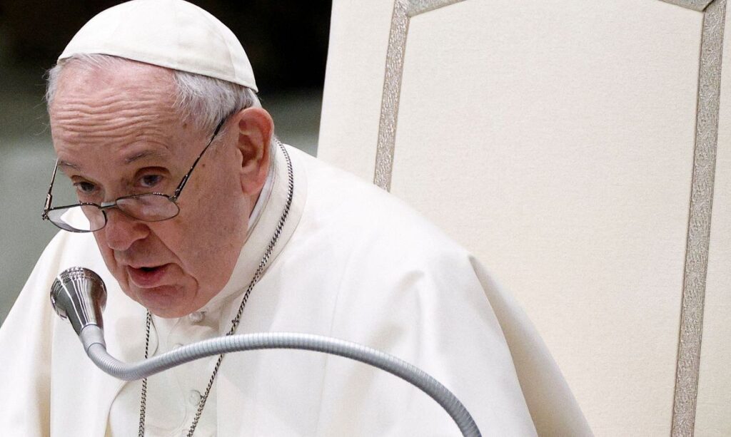 Imagem Ilustrando a Notícia: Papa Francisco critica “crueldade” russa na Ucrânia