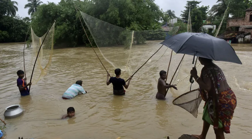 Imagem Ilustrando a Notícia: Fortes chuvas deixam ao menos 42 mortos em Bangladesh
