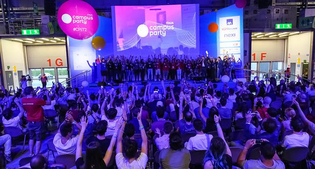 Imagem Ilustrando a Notícia: 4ª edição da Campus Party Goiás será presencial e deve receber 75 mil participantes, em Goiânia