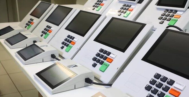 Imagem Ilustrando a Notícia: ‘Boletim na mão’: Novo aplicativo pode auxiliar eleitor a auditar votos nos dias das eleições