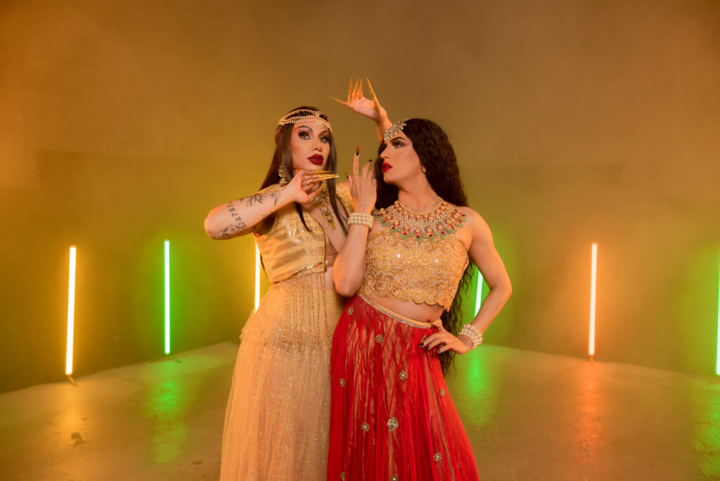 Imagem Ilustrando a Notícia: Artista Grag Queen expande carreira internacional e se une a drag indiana em ‘Brazindia’
