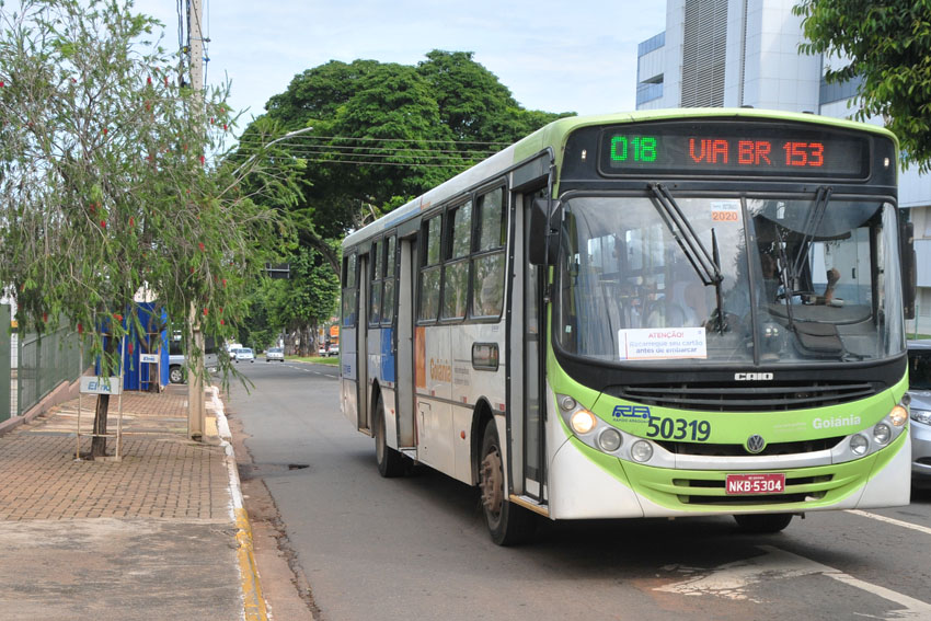 Imagem Ilustrando a Notícia: Frota de ônibus urbanos no Brasil é a mais velha em 27 anos