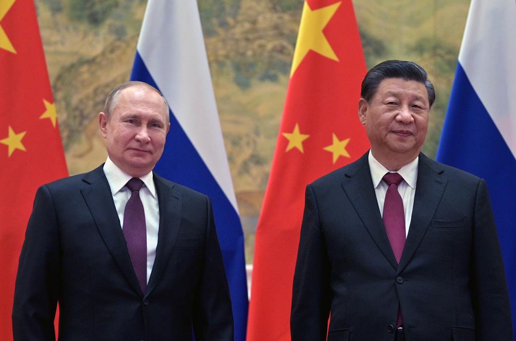 Imagem Ilustrando a Notícia: China anuncia envio de tropas para a Rússia