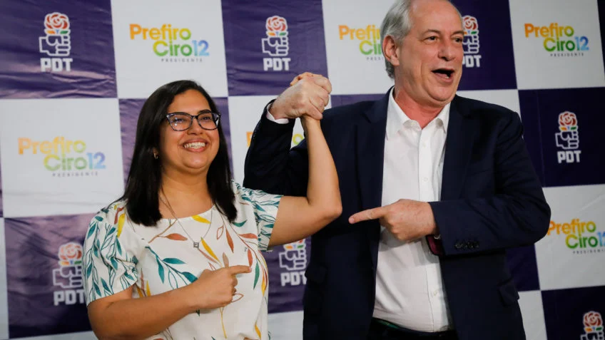 Imagem Ilustrando a Notícia: Ciro Gomes lança plano de governo com Ana Paula Matos