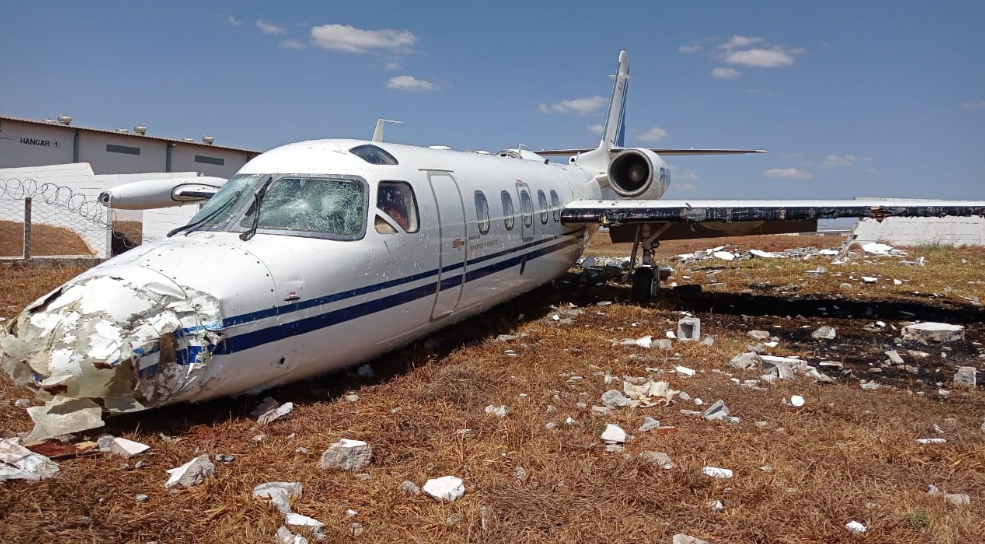 Imagem Ilustrando a Notícia: Avião faz pouso forçado e provoca susto no aeródromo em Goiânia